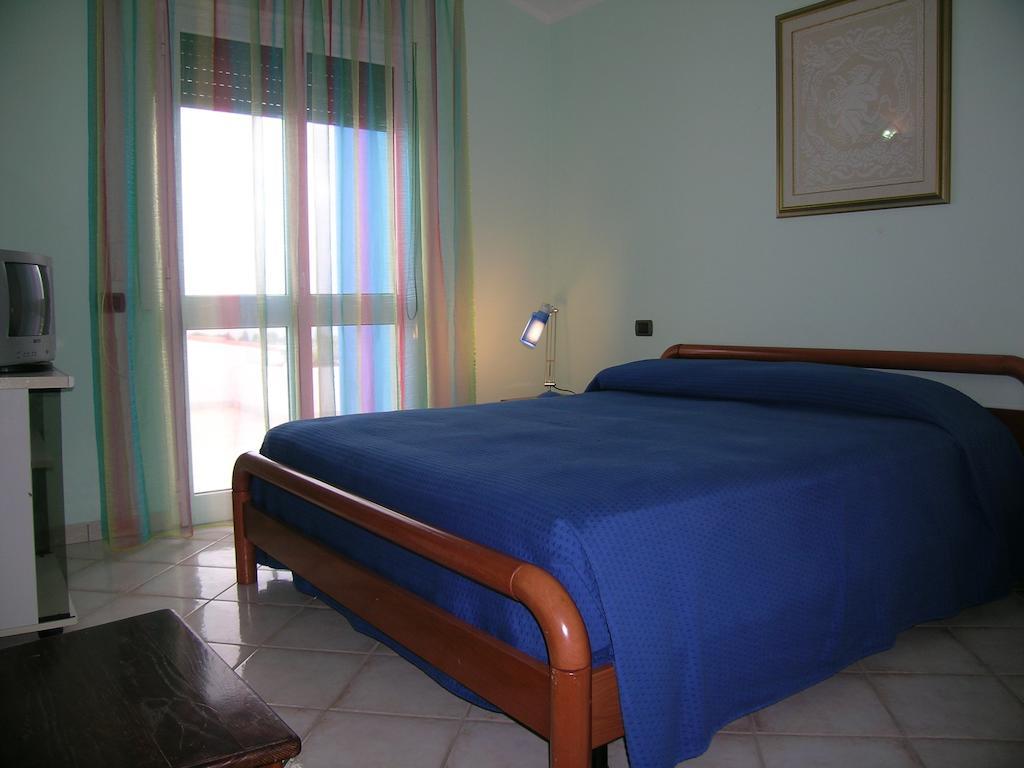 Villa Acquamarina Калазета Стая снимка